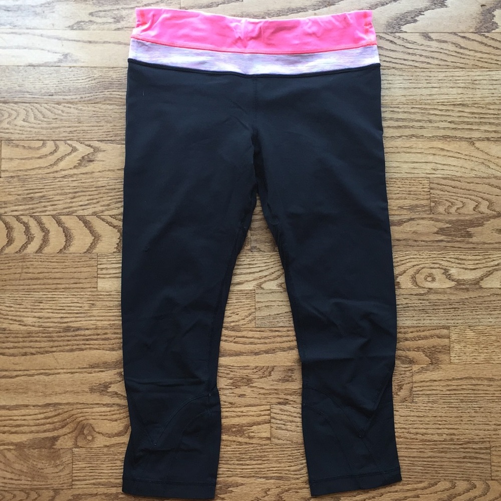 Lululemon run:inspire crop, size 8